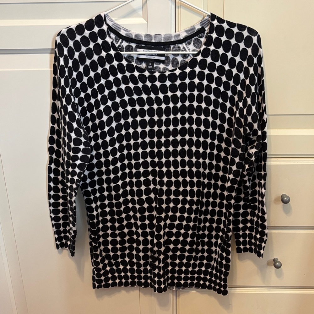 Banana Republic Black & White “Kivet” Marimekko Collection size S